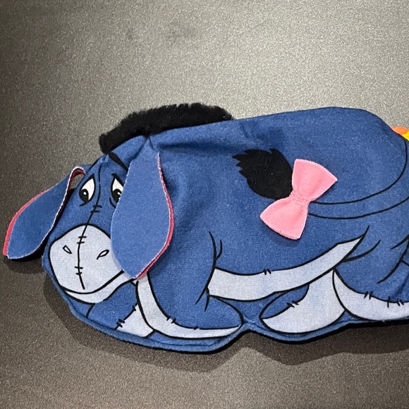 Disney Winnie Pooh EEYORE Bag Charm Key Mask Tissue Case McDonalds McD Toy Purse - Picture 2 of 10